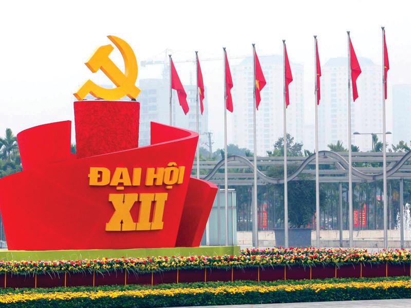 Đại hội Đảng lần thứ XII đưa ra những quyết sách quan trọng về kinh tế tư nhân, vai trò của nhà nước trong nền kinh tế thị trường, về quyền kinh doanh, cạnh tranh bình đẳng… Đây là bệ phóng cho Việt Nam hội nhập mạnh mẽ và thành công