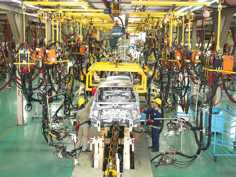 Công nghiệp ô tô là điểm nhấn quan trọng đối với sự phát triển Quảng Nam. (Trong ảnh: Nhà máy Ô tô Trường Hải)