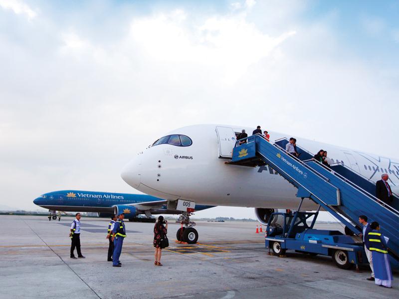 Vietnam Airlines - hãng hàng không Việt Nam duy nhất khai thác các chặng bay Việt Nam - Nhật Bản  với tần suất 66 chuyến bay mỗi tuần. Ảnh: Đức Thanh