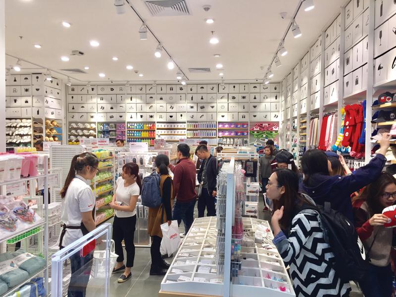 Gian hàng mới mở của Miniso tại Aeon Mall Long Biên.