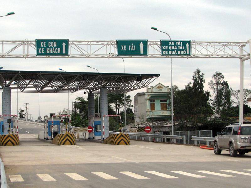 Trạm thu phí  Liêm Tuyền trên tuyến cao tốc Cầu Giẽ - Ninh Bình. Ảnh: Đức Thanh