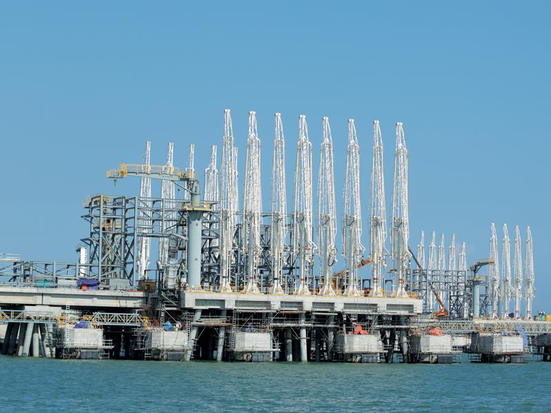 Công trình biển của Dự án Lọc hóa dầu Nghi Sơn.