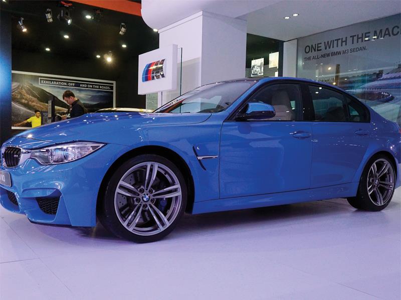 M3 - mẫu xe nhập khẩu nguyên chiếc của BMW được giới thiệu tại Triển lãm Ô tô quốc tế 2016 (VIMS 2016).