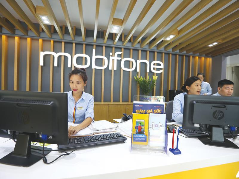 Theo kế hoạch, MobiFone sẽ hoàn thành cổ phần hóa trong năm 2018. Ảnh: Đức Thanh