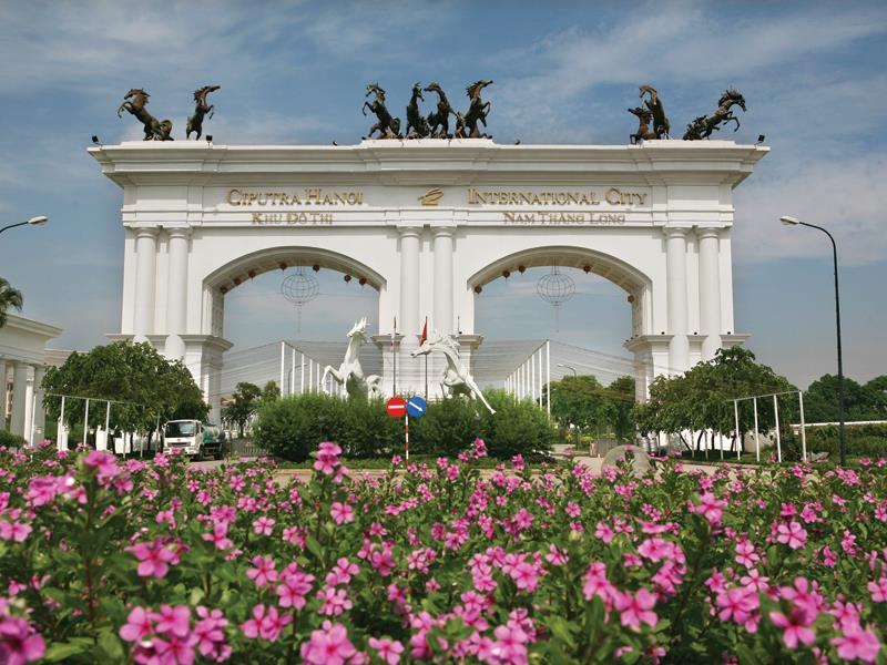 Dự án Khu đô thị Nam Thăng Long (Hà Nội), với vốn đầu tư 2,11 tỷ USD, do Tập đoàn Ciputra của Indonesia làm chủ đầu tư. Ảnh: Chí Cường