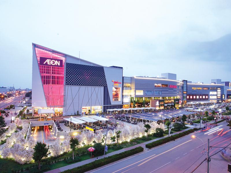 Các trung tâm thương mại của AEON MALL đều có diện tích rộng lớn với chất lượng dịch vụ đậm phong cách Nhật Bản.