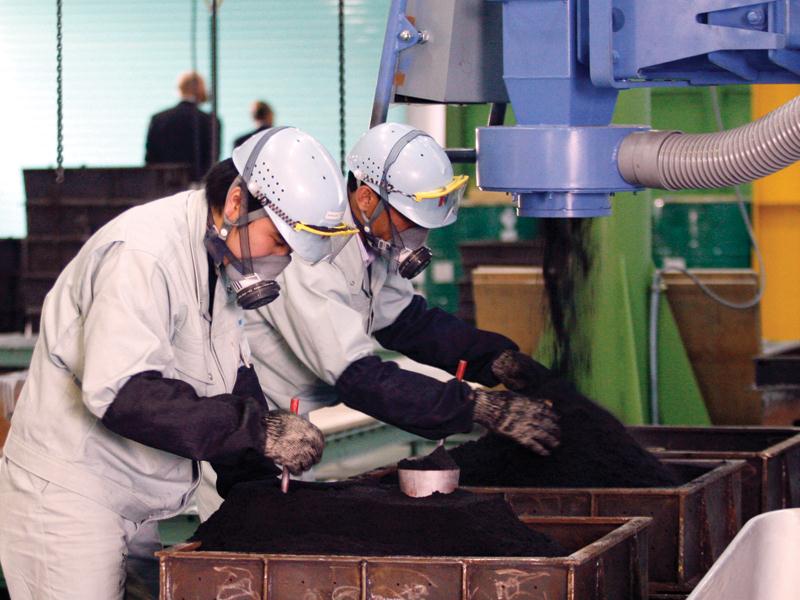 Tốc độ tăng năng suất lao động của toàn nền kinh tế năm 2017 ước tăng khoảng 5,87%. Trong ảnh: Nhà máy sản xuất tại Hải Phòng của Công ty TNHH Nakashima Việt Nam.