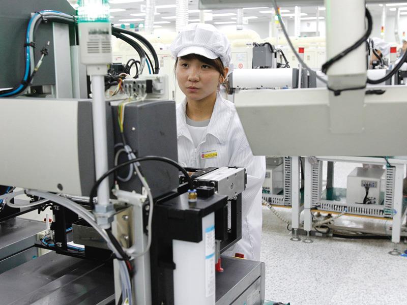 Sản xuất tại Công ty Điện tử Samsung Bắc Ninh. Ảnh: Đức Thanh