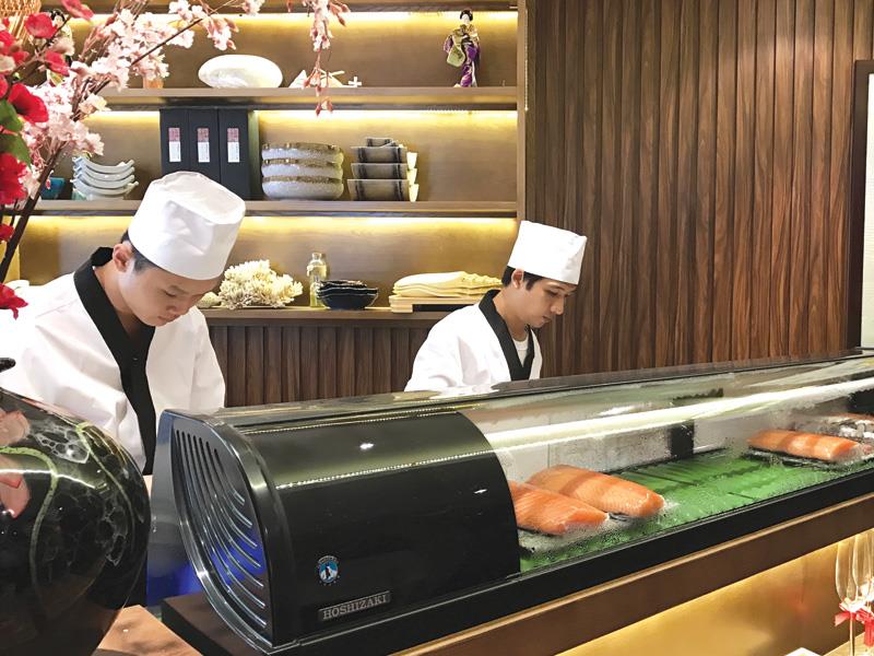 Vừa gia nhập thị trường Việt Nam, thương hiệu nhà hàng hải sản Hatoyama nhắm vào đối tượng khách hàng từ trung lưu trở lên.