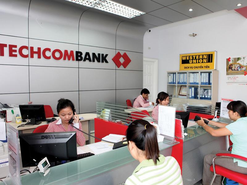 Techcombank chuyển nhượng toàn bộ vốn góp tại Công ty tài chính Techcom Finance cho Lotte Card Co., Ltd, thuộc Tập đoàn Lotte (Hàn Quốc). Ảnh: Lê Toàn