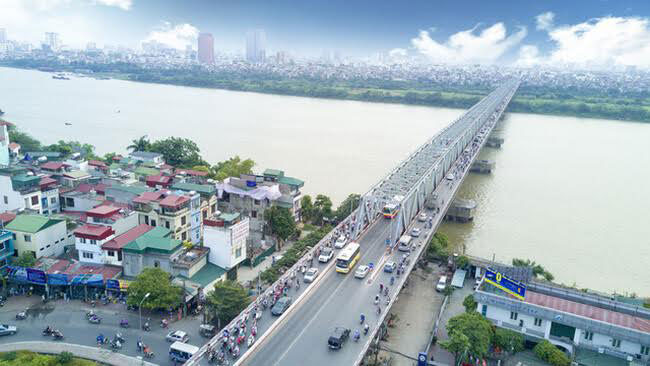 Long Biên là quận có diện tích đất lớn nhất Thủ đô, sở hữu lợi thế về vị trí, hạ tầng lẫn cảnh quan thiên nhiên.