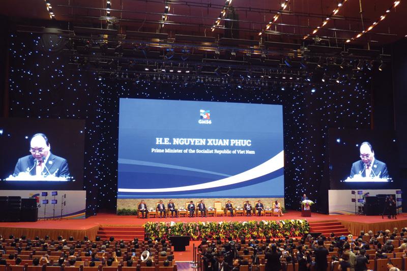 Thủ tướng Nguyễn Xuân Phúc phát biểu tại phiên toàn thể Hội nghị GMS-6 sáng 31/3.
