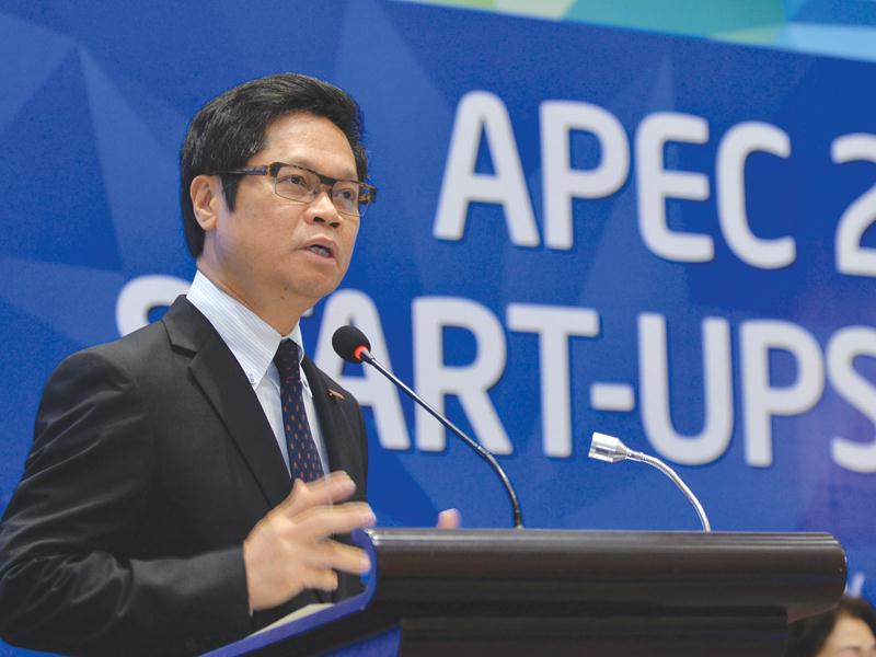 Ông Vũ Tiến Lộc phát biểu với cộng đồng khởi nghiệp khu vực châu Á- Thái Bình Dương tại Diễn đàn khởi nghiệp APEC 2017.