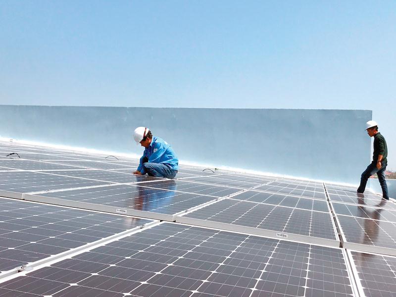 Đã có 121 Dự án điện mặt trời có mốc thời gian phát điện tới năm 2020 được phê duyệt bổ sung vào Quy hoạch Phát triển điện.