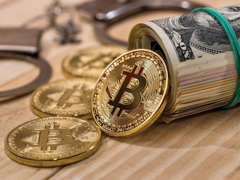 Bitcoin đã mất giá gần 80% trong 12 tháng qua.