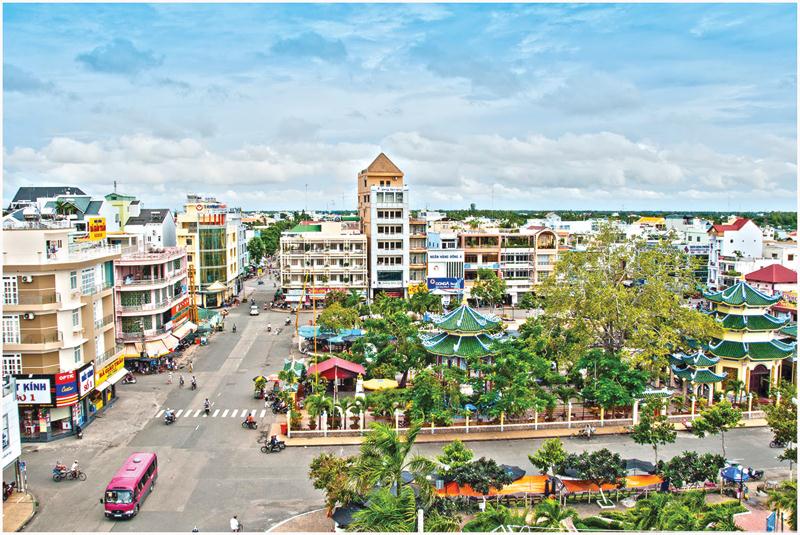Châu Đốc hiện là trung tâm thương mại, dịch vụ và du lịch lớn thứ hai của tỉnh An Giang.