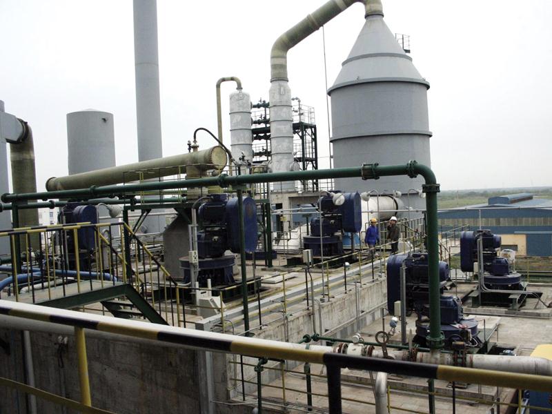 Bộ phận sản xuất axít sulfuric tại Nhà máy Sản xuất phân bón DAP số 1 - Hải Phòng.
