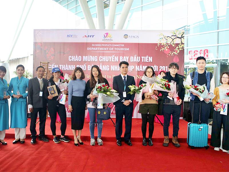 Năm 2018, Đà Nẵng liên tiếp đón các hãng hàng không mở các đường bay mới trực tiếp đến những thành phố du lịch nổi tiếng.