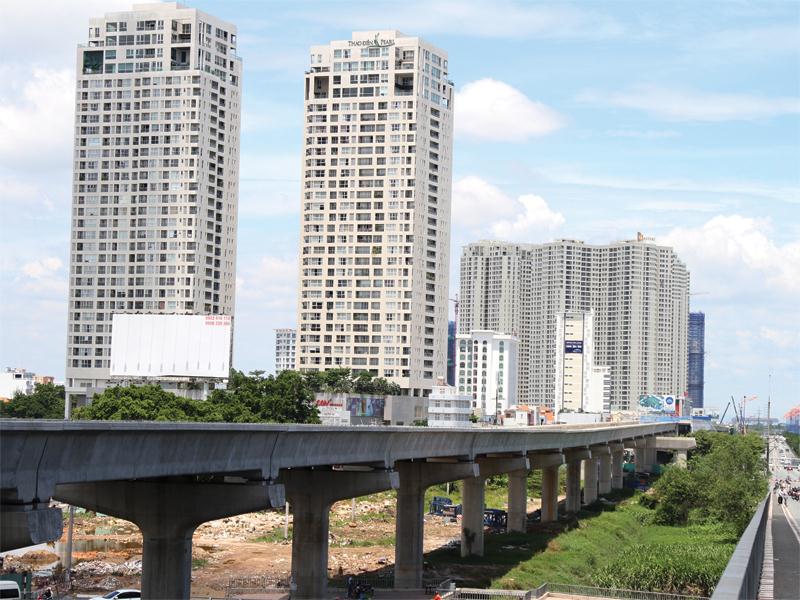 Khu vực tuyến metro số 1 (Bến Thành - Suối Tiên) chạy qua đang là tâm điểm tăng giá của thị trường bất động sản TP.HCM. Ảnh: G.H