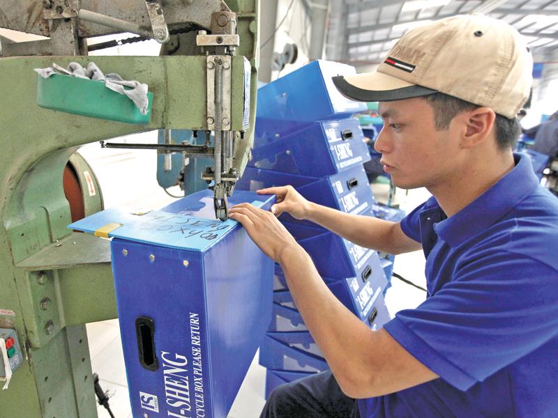 Nhiều ngành sản xuất của Việt Nam khó tránh khỏi ảnh hưởng của cuộc chiến thương mại Mỹ - Trung. Ảnh: Đức Thanh