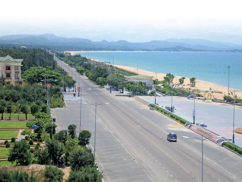 Khu vực ven biển của tỉnh Phú Yên đang là điểm đến của rất nhiều nhà đầu tư trong và ngoài nước.