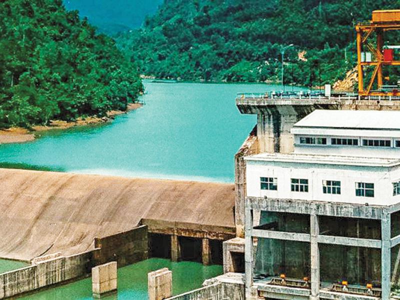 Cùng với bất động sản, thủy điện là một trong 2 mảng kinh doanh truyền thống từng được Đạt Phương đặt nhiều kỳ vọng. Trong ảnh: Thủy điện sông Bung 6 - một trong những công trình của công ty này.