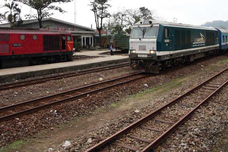 Bộ Giao thông - Vận tải kiến nghị Chính phủ tiếp tục giao vốn VNR để bảo trì hệ thống đường sắt quốc gia. Ảnh: Đức Thanh