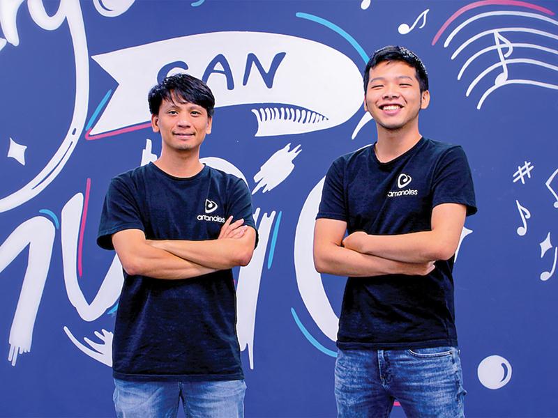 Cường Nguyễn (bên phải) và Võ Tuấn Bình đồng sáng lập Amanotes.