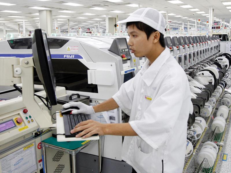 Nếu xuất khẩu của Samsung sụt giảm, sẽ ảnh hưởng tới kim ngạch xuất khẩu của Việt Nam. Trong ảnh: Nhà máy Samsung Thái Nguyên. Ảnh: Đức Thanh
