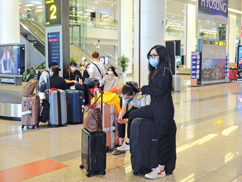Nhà ga hành khách T2 - Cảng hàng không quốc tế Nội Bài được đề xuất nâng công suất lên 15 triệu hành khách/năm. Ảnh: Đ.T
