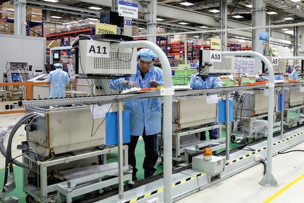 Nhiều công ty công nghệ tại Thung lũng Silicon có kế hoạch chuyển hướng đầu tư sản xuất thiết bị điện tử về Việt Nam.