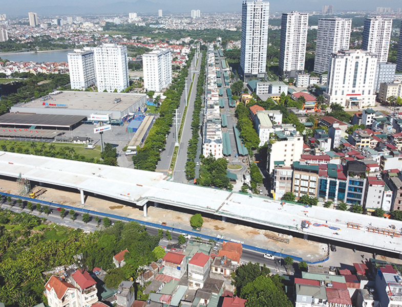 Dự án Đầu tư xây dựng cầu cạn đoạn Mai Dịch - Nam Thăng Long đang đẩy nhanh tiến độ thi công để có thể hoàn thành vào cuối tháng 9/2020.