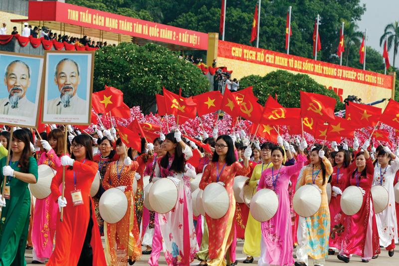 Đoàn kết phấn đấu thực hiện tiêu chí “Độc lập - Tự do - Hạnh phúc”, nêu cao tinh thần Cách mạng Tháng Tám và Quốc khánh 2/9 cũng là nêu cao tư tưởng Hồ Chí Minh.