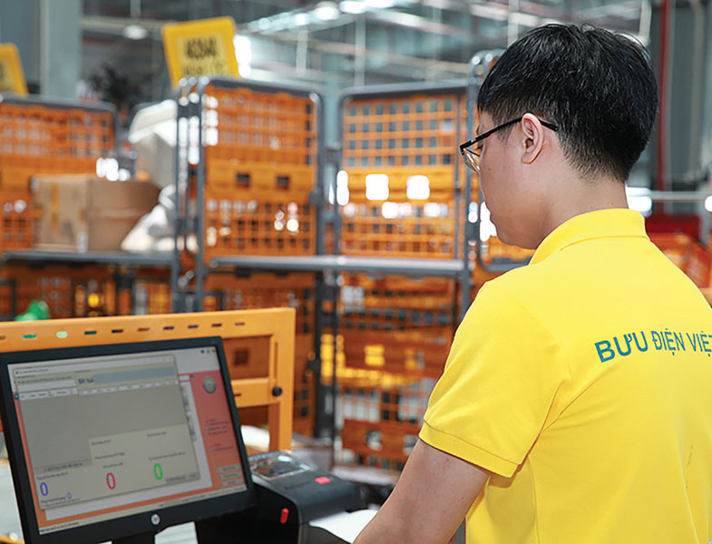 Vietnam Post ứng dụng công nghệ thông tin trong quản lý khách hàng, tự động hóa khai thác vận chuyển...