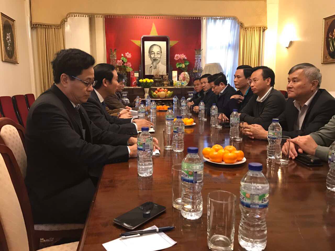 Đoàn công tác thành phố Đà Nẵng làm việc với Đại sứ đặc mệnh toàn quyền của Việt Nam tại Vương quốc Anh và Ireland