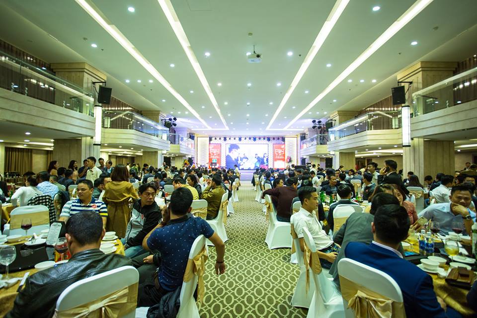 Gala có sự tham dự của 500 đại biểu đến từ 55 sàn tại TP Đà Nẵng