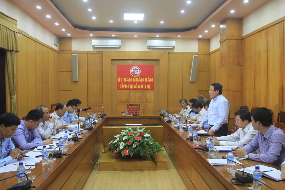 Ông Hà Sỹ Đồng, Phó Chủ tịch UBND tỉnh Quảng Trị phát biểu tại buổi làm việc.
