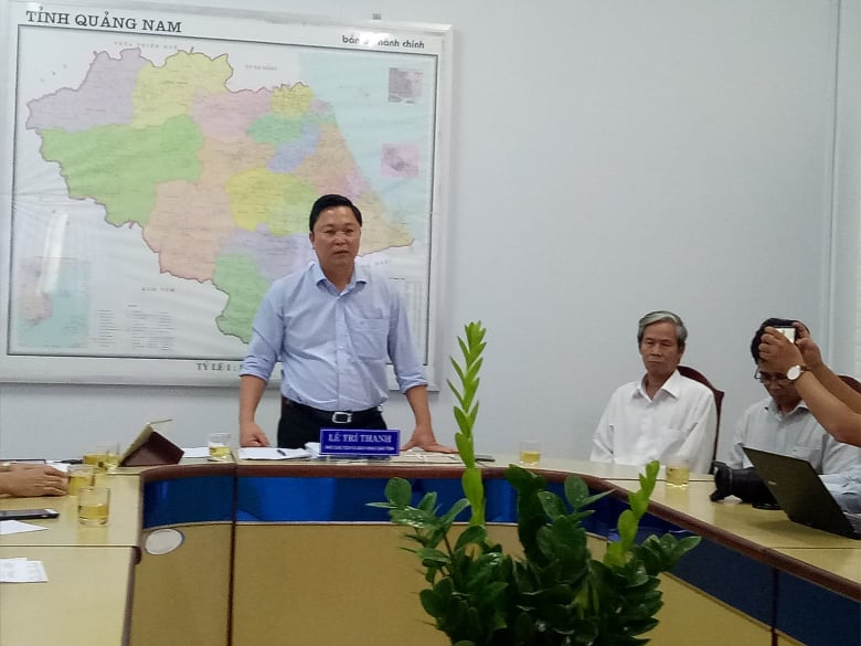 Phó chủ tịch UBND tỉnh Quảng Nam Lê Trí Thanh chủ trì buổi tiếp dân.