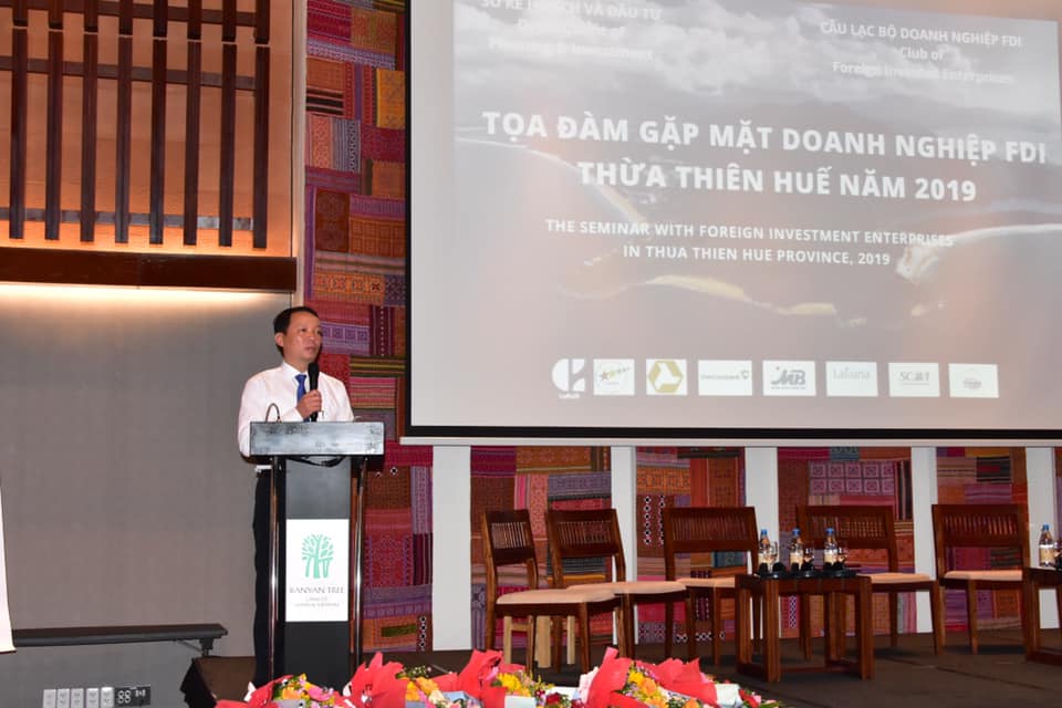 Phó chủ tịch UBND tỉnh Thừa Thiên Huế Phan Thiên Định phát biểu tại buổi tọa đàm