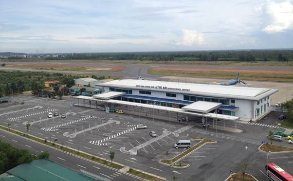 Cảng hàng không quốc tế Phú Bài.
