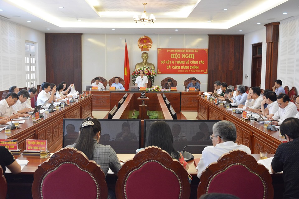 Chủ tịch UBND tỉnh Gia Lai Võ Ngọc Thành chỉ đạo tại Hội nghị.