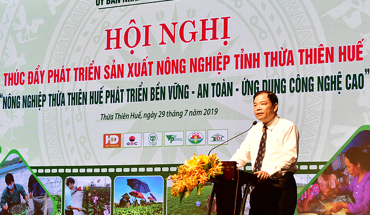 Bộ trưởng Bộ NN&PTNT Nguyễn Xuân Cường phát biểu tại hội nghị