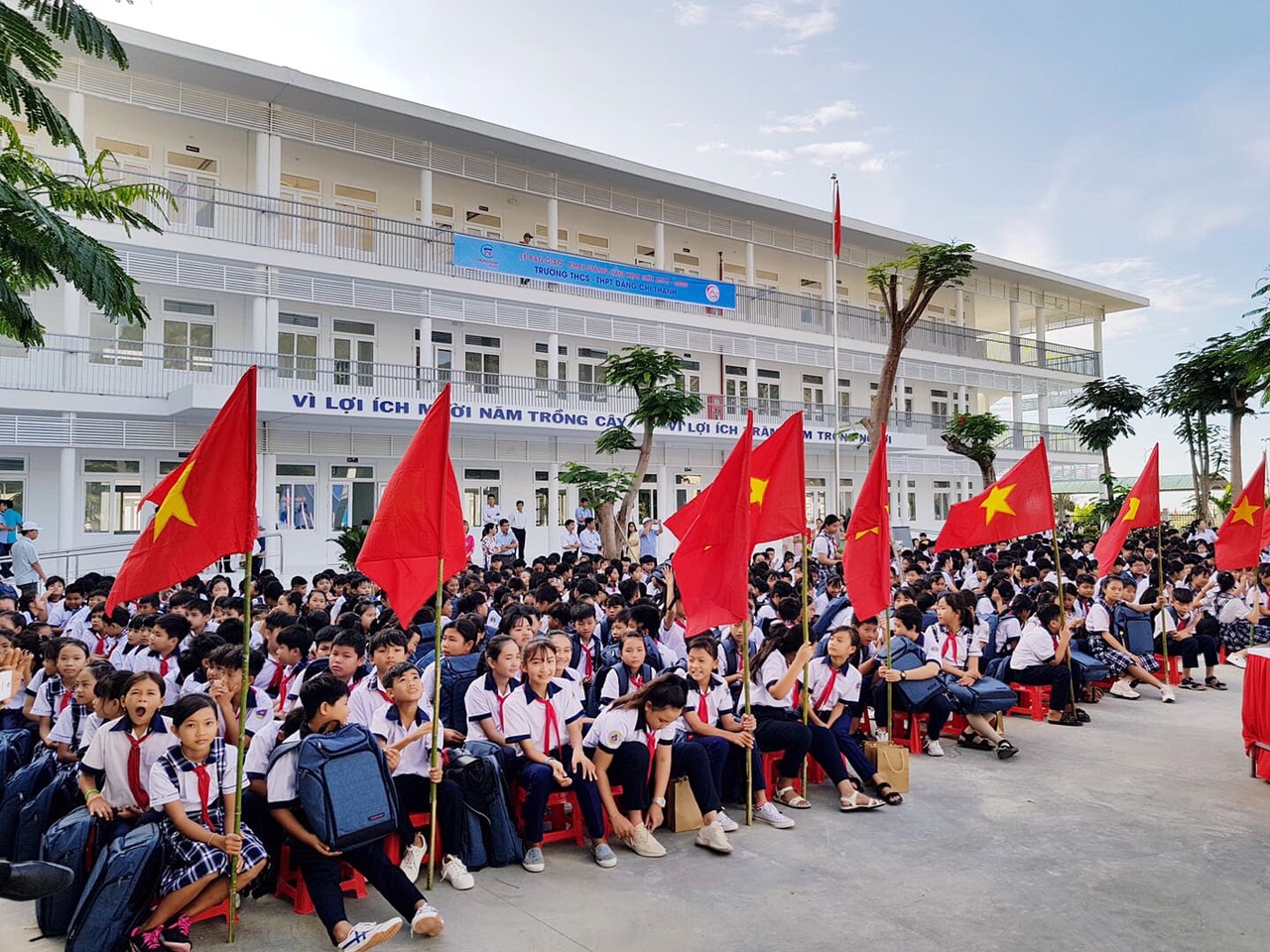 Ngôi trường mới khang trang là món quà của Trungnam Group dành cho ngành giáo dục Ninh Thuận. 