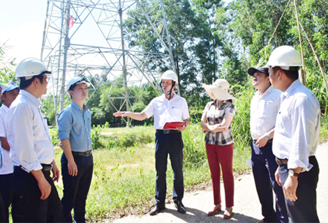 Phó Chủ tịch UBND tỉnh Phan Thiên Định đi kiểm tra thực tế các vị trí triển khai Dự án.