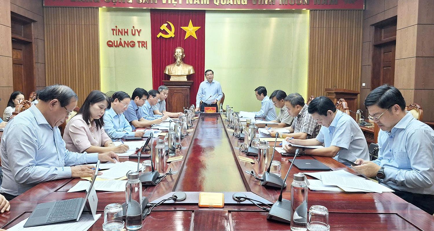 Bí thư Tỉnh uỷ Quảng Trị Nguyễn Long Hải chủ trì cuộc họp