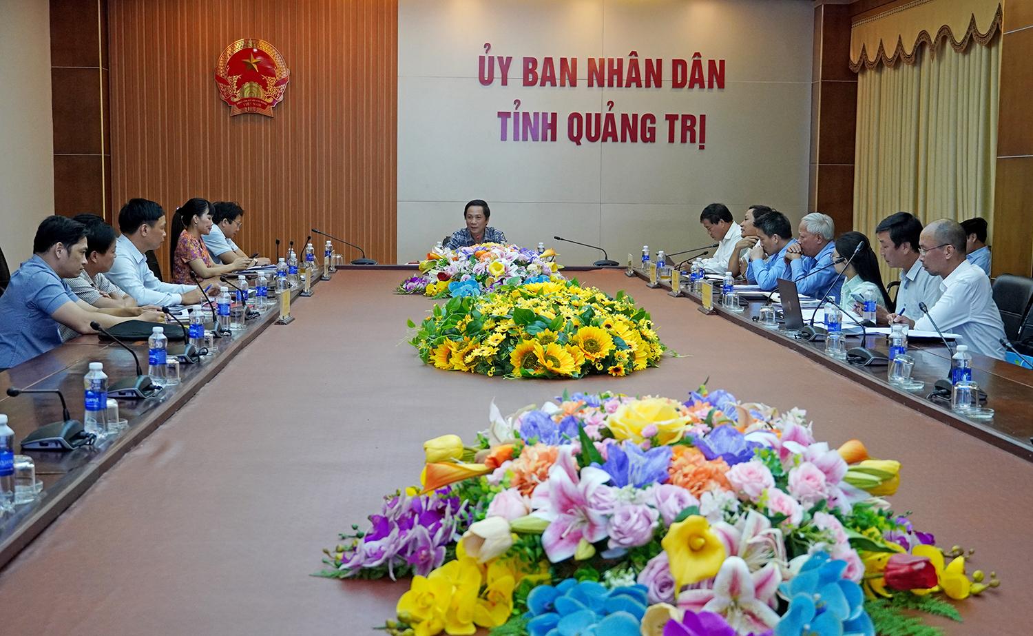 Quyền Chủ tịch UBND tỉnh Quảng Trị Hoàng Nam chủ trì nghe báo cáo đề xuất Dự án từ nhà đầu tư