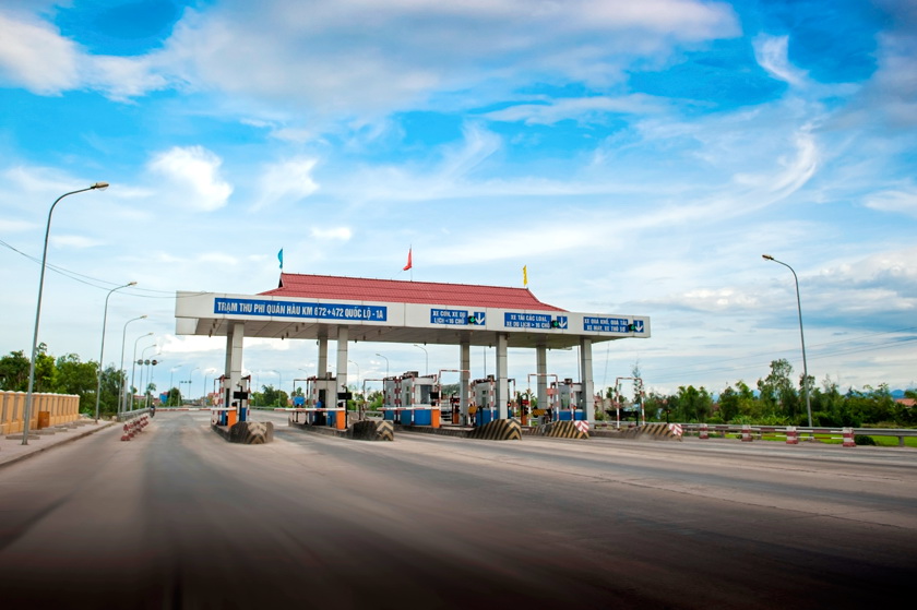 Quảng Trị đề xuất phương án giảm giá vé dịch vụ qua trạm thu phí BOT Quán Hàu cho xe ô tô con của công chức,viên chức, người lao động ra làm việc tại trụ sở mới ở phường Đồng Hới