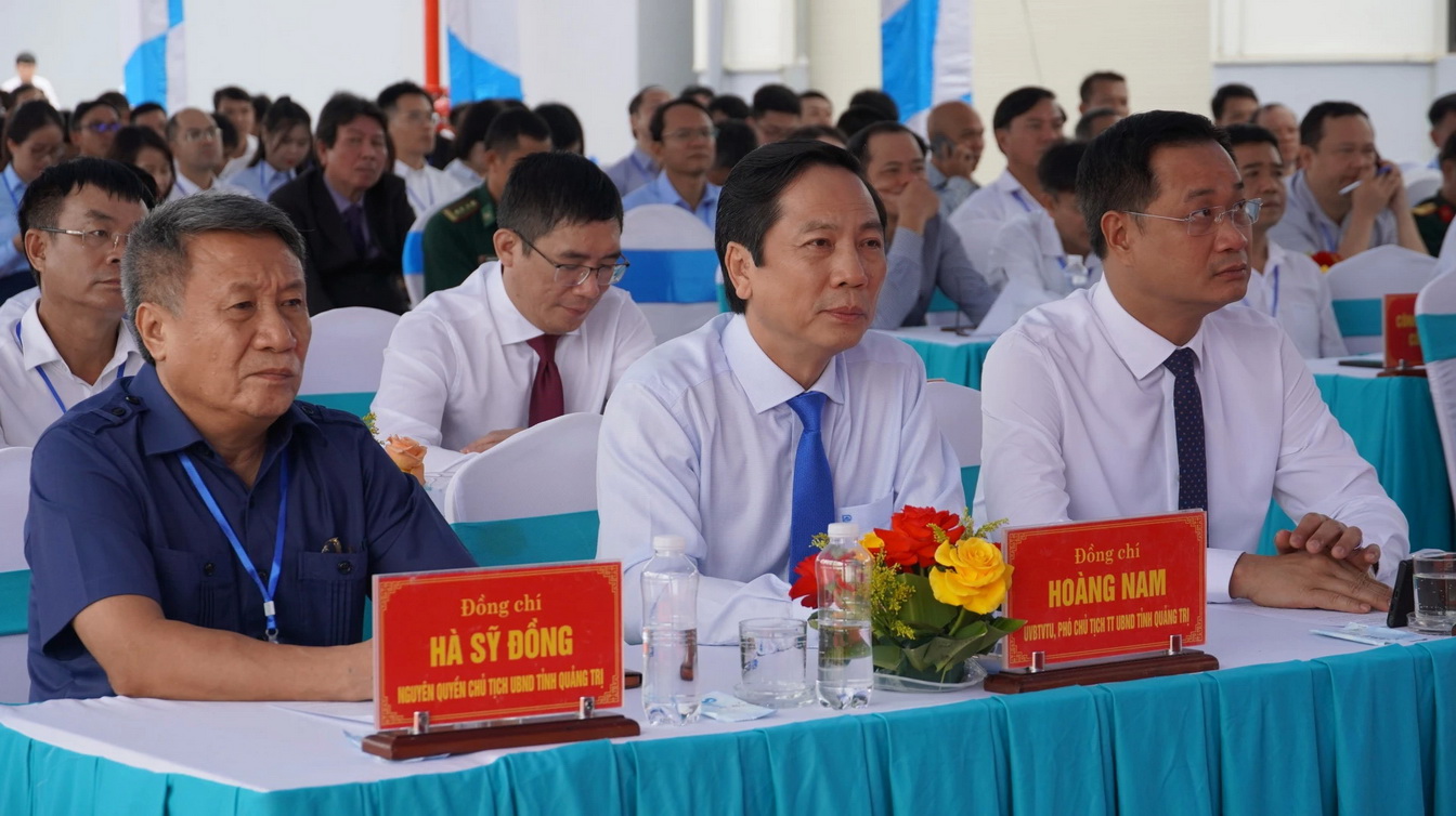 Lãnh đạo tỉnh Quảng Trị tham dự tại buổi lễ. Ảnh: Linh Việt