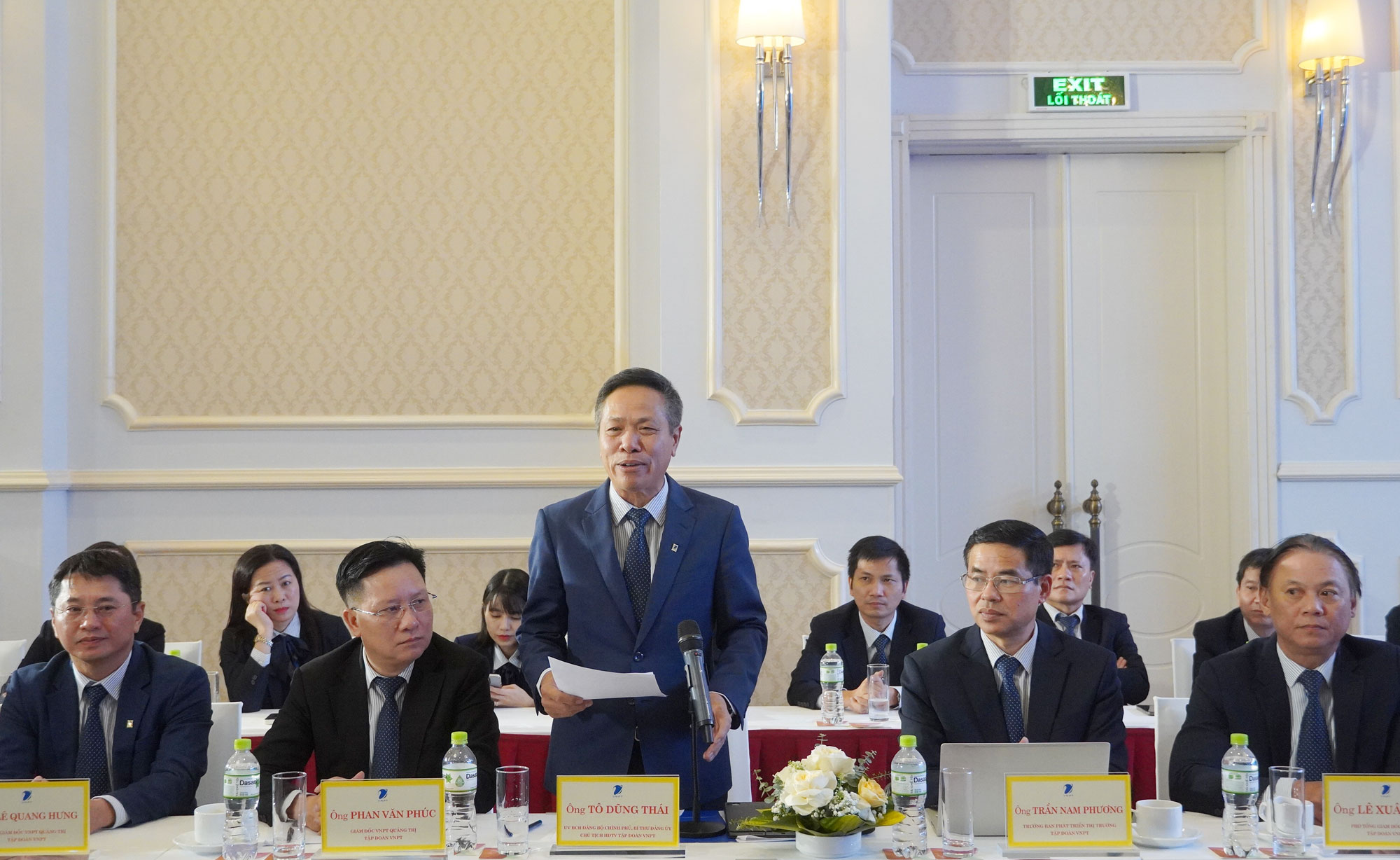 Chủ tịch Hội đồng thành viên VNPT Tô Dũng Thái phát biểu tại lễ ký kết