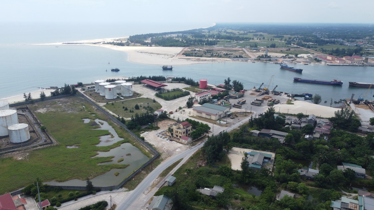 Cảng Cửa Việt, tỉnh Quảng Trị. Ảnh: Ngọc Tân